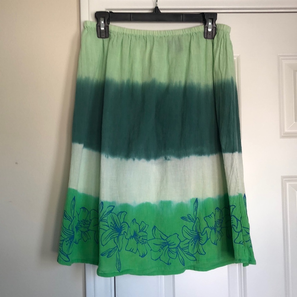 Split Brand Knee Length Gauze Skirt Sz S